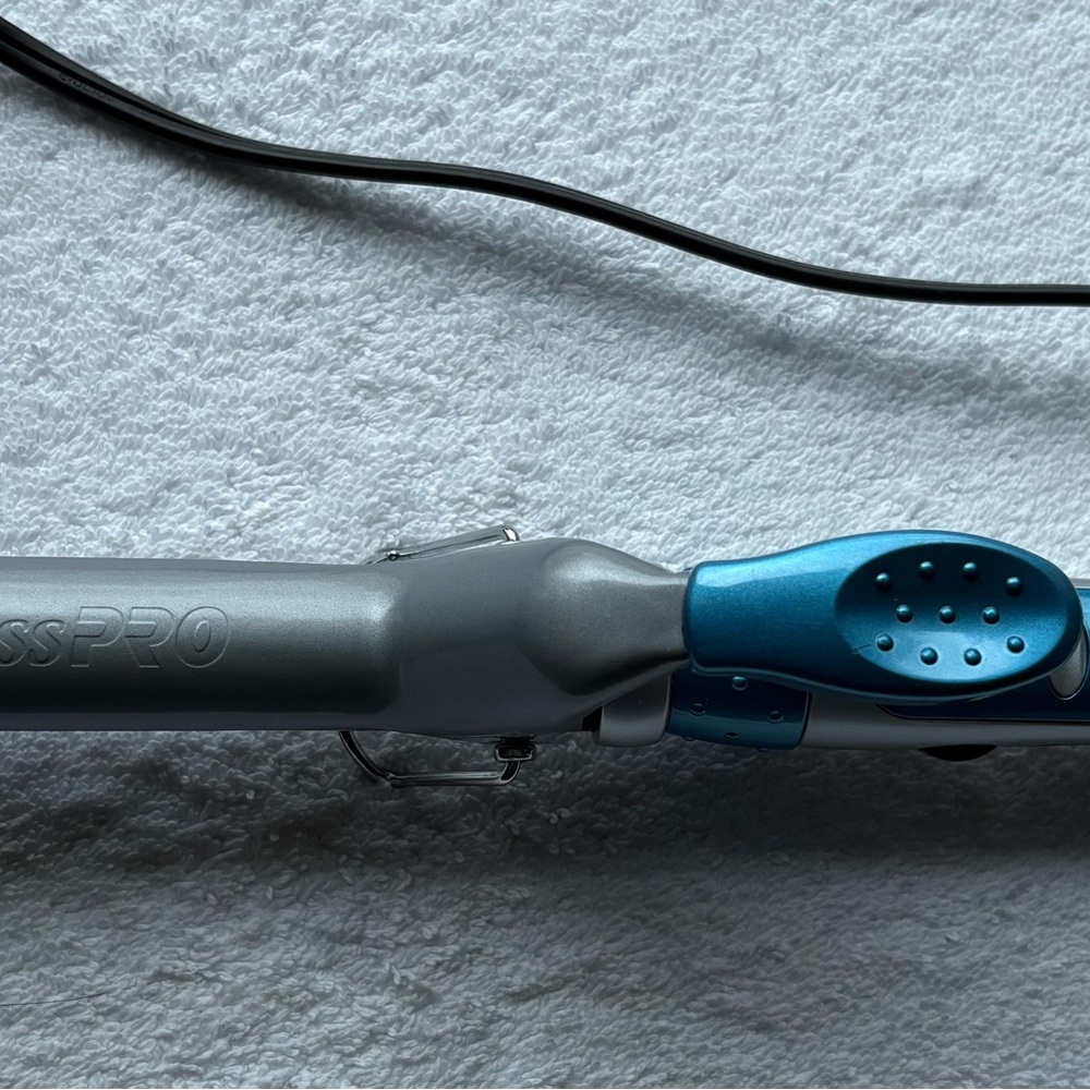 BaBylissPRO Nano Titanium 1” Curling Iron